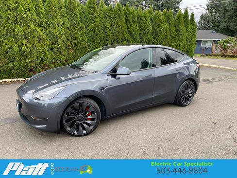Used 2022 Tesla Model Y Performance image 4