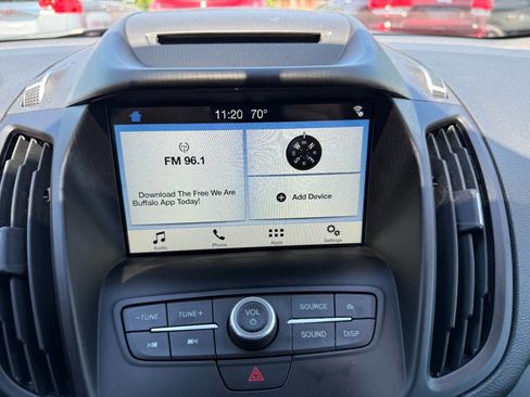 Used 2018 Ford Escape SE w/ SE Sync 3 Package AWD/4WD image 18