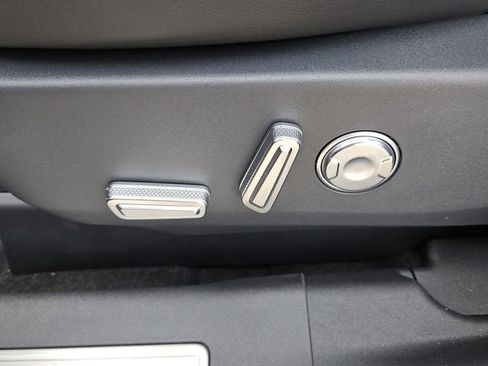 New 2026 Lincoln Nautilus Reserve w/ Jet Appearance Package image 27