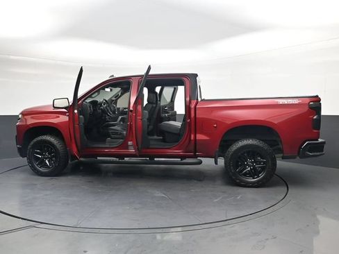 Used 2020 Chevrolet Silverado 1500 LT Trail Boss AWD/4WD image 36