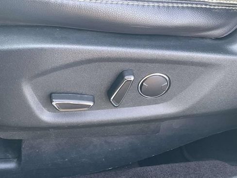 Used 2018 Ford Explorer Limited AWD/4WD image 18