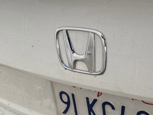 Certified 2024 Honda Civic Sport image 3