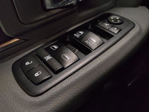 Used 2017 RAM 1500 Big Horn image 27