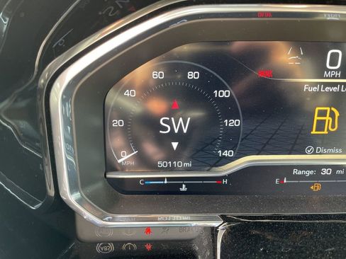 Used 2023 GMC Sierra 1500 SLT w/ SLT Premium Plus Package image 22