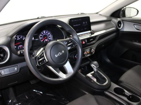 Used 2024 Kia Forte LXS FWD image 21