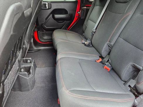 Used 2021 Jeep Wrangler Unlimited Rubicon AWD/4WD image 19