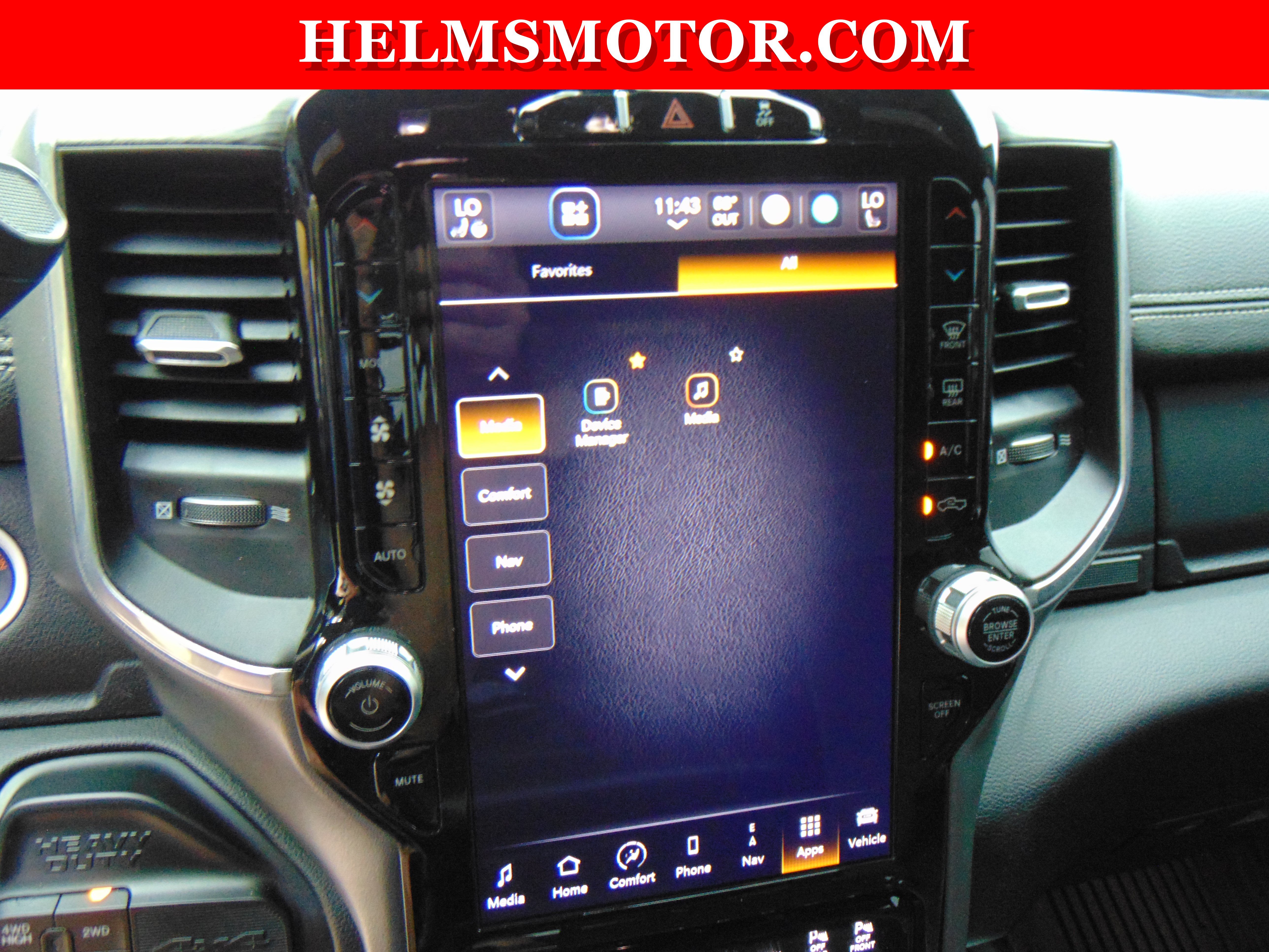 Used 2024 RAM 2500 Laramie w/ Sport Appearance Package AWD/4WD image 32
