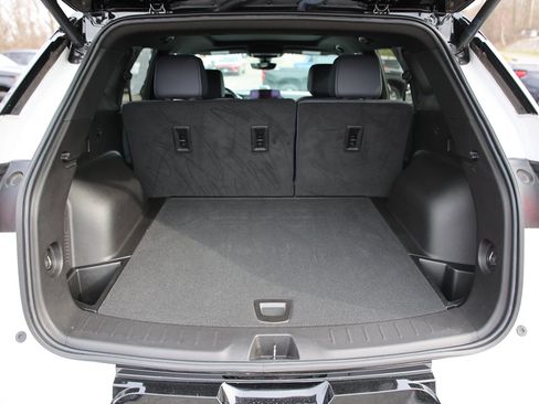 Used 2023 Chevrolet Blazer RS w/ Driver Confidence II Package image 13