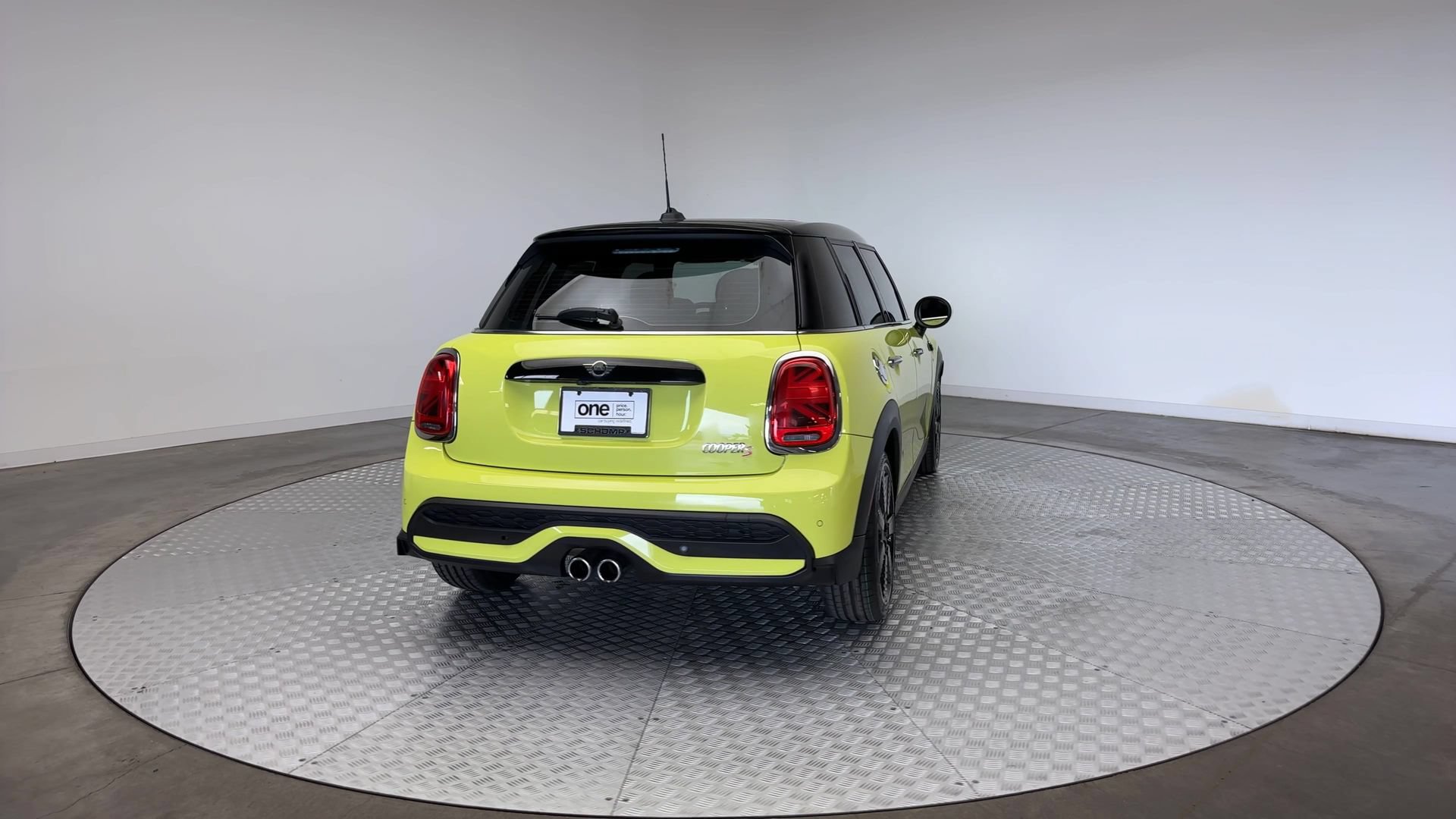 Certified 2023 MINI Cooper S FWD image 7