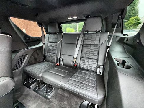 Used 2024 Cadillac Escalade Sport Platinum AWD/4WD image 21
