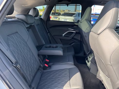 Used 2025 Audi SQ5 Premium Plus w/ Premium Plus Package AWD/4WD image 35