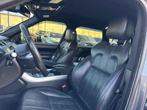 Used 2016 Land Rover Range Rover Sport HSE image 19
