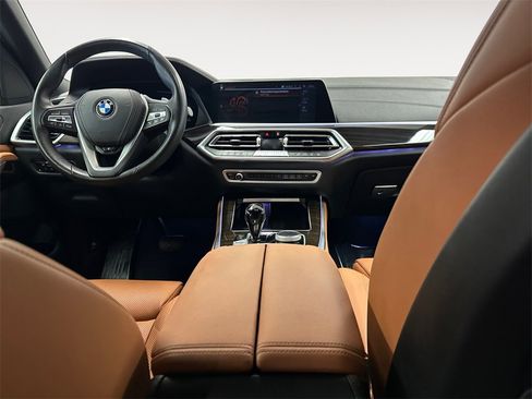 Used 2023 BMW X5 xDrive40i w/ Premium Package image 10