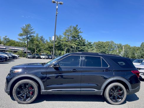 Used 2023 Ford Explorer ST w/ Equipment Group 401A AWD/4WD image 8