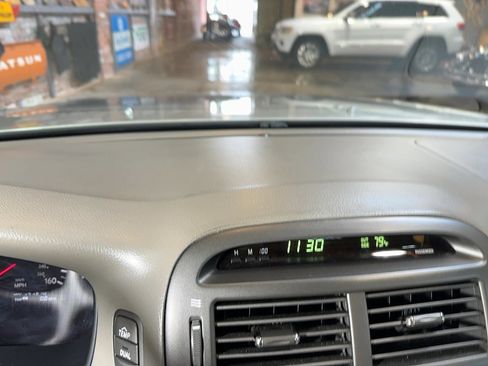 Used 2002 Lexus LS 430 image 48