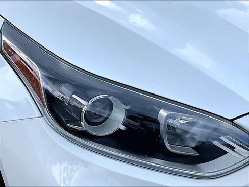 Used 2021 Kia Forte LXS FWD image 28