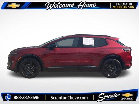 Certified 2024 Chevrolet Equinox EV RS FWD image 3