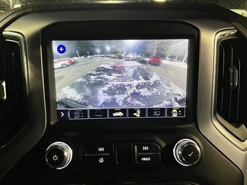 Used 2021 GMC Sierra 1500 SLT w/ Technology Package image 45