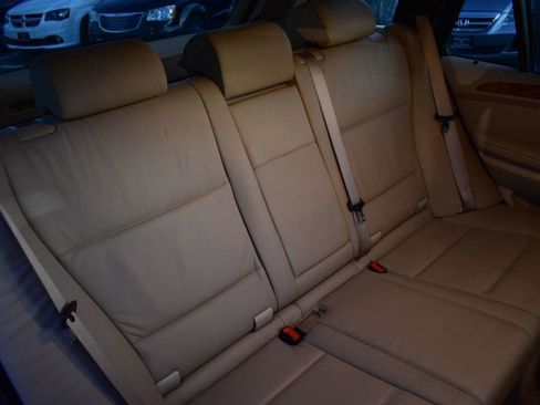 Used 2004 BMW X5 3.0i image 23