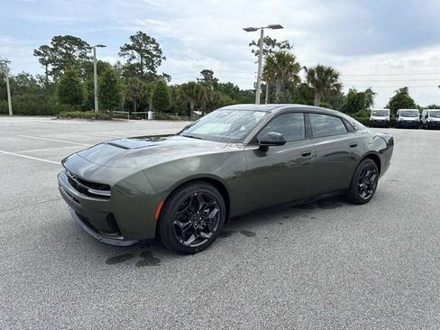 New 2026 Dodge Charger R/T w/ Driver Convenience Group AWD/4WD image 7