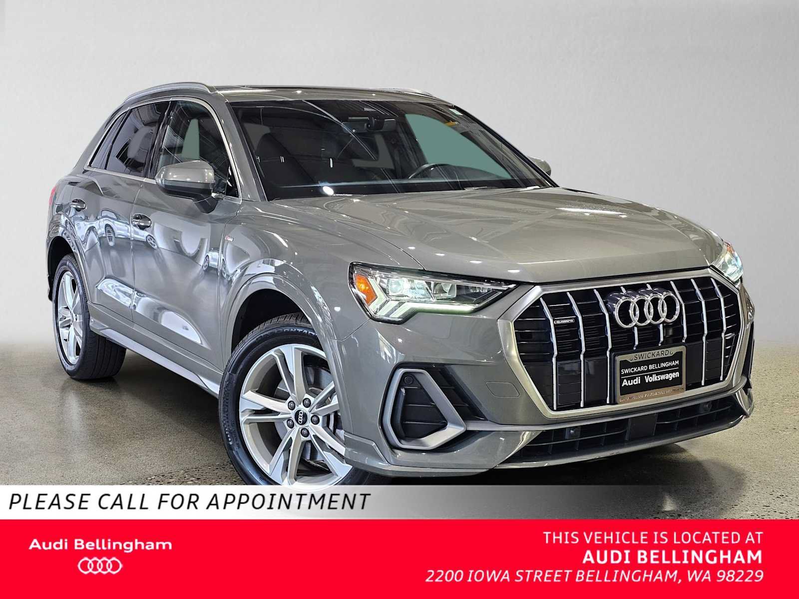 Used 2024 Audi Q3 2.0T Premium w/ Convenience Package AWD/4WD image 1