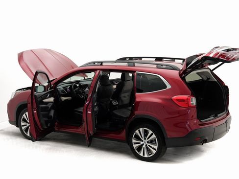 Used 2022 Subaru Ascent Limited w/ Technology Package image 38