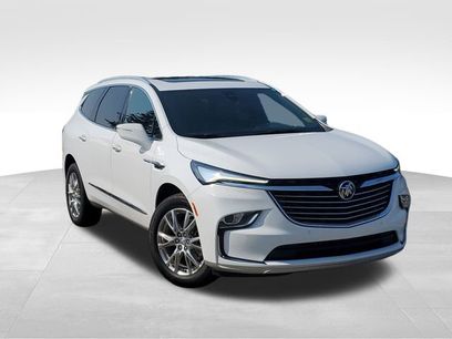 Used 2023 Buick Enclave Essence w/ Experience Buick Package