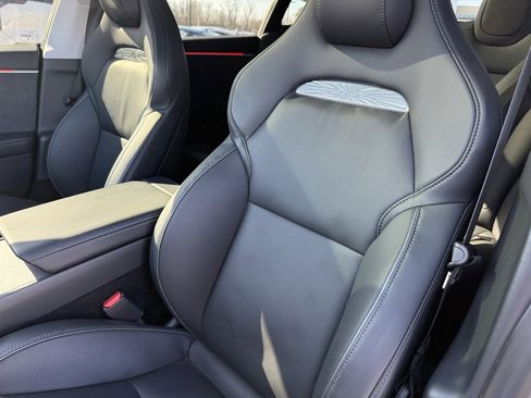 Used 2024 Tesla Model 3 Performance image 23