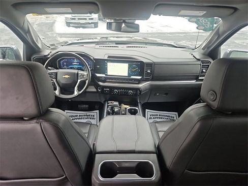 Used 2024 Chevrolet Silverado 1500 LTZ w/ Z71 Off-Road Package image 20