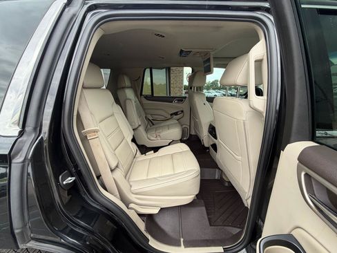Used 2017 GMC Yukon Denali w/ Open Road Package AWD/4WD image 31