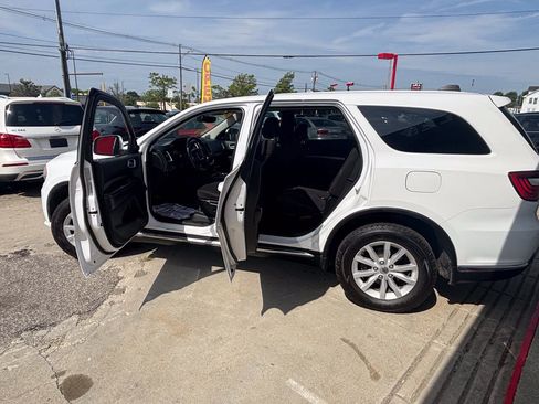 Used 2019 Dodge Durango AWD w/ Skid Plate Group image 18