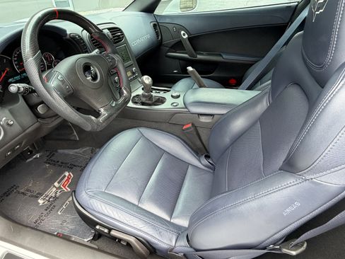 Used 2013 Chevrolet Corvette Coupe w/ 4LT Preferred Equipment Group RWD image 4