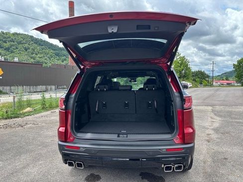 New 2025 GMC Acadia Elevation w/ Elevation Premium Package image 35