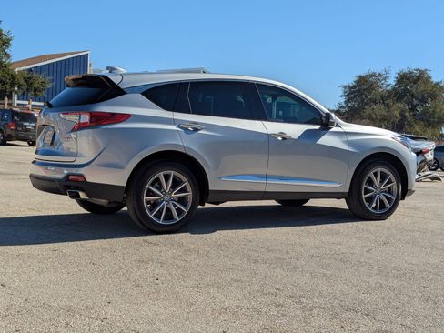 Used 2023 Acura RDX FWD w/ Technology Package image 4