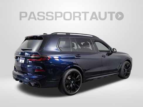 Used 2026 BMW X7 xDrive40i w/ M Sport Package AWD/4WD image 7
