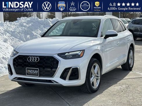 Used 2023 Audi Q5 e Premium Plus w/ Premium Plus Package image 3