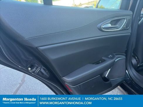 Used 2023 Alfa Romeo Giulia Sprint AWD/4WD image 25