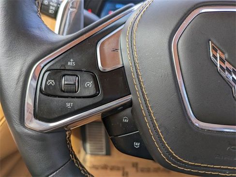 Used 2023 Chevrolet Corvette Stingray Premium Conv w/ Z51 Performance Package image 23