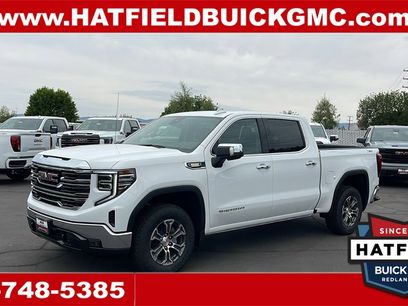 New 2026 GMC Sierra 1500 SLT w/ SLT Convenience Package
