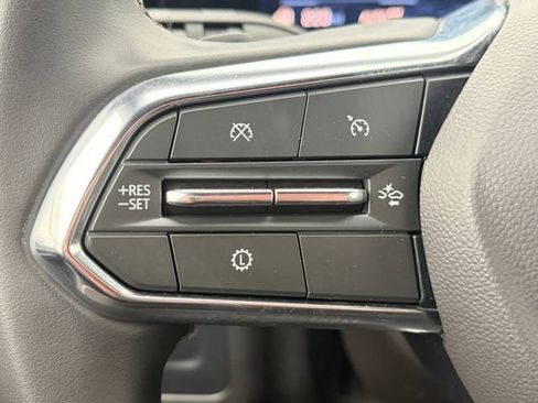 Used 2025 Chevrolet Suburban Z71 AWD/4WD image 6