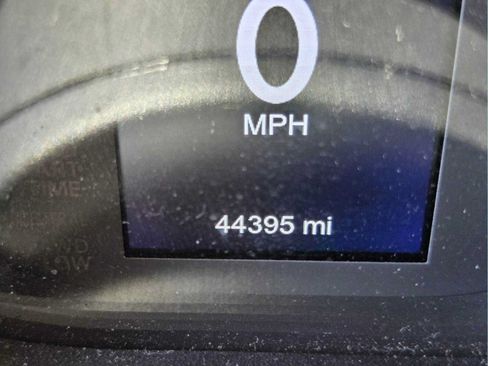 Used 2020 Jeep Wrangler Sport AWD/4WD image 29