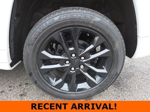 Used 2023 Jeep Grand Cherokee Overland w/ Luxury Tech Group IV image 69