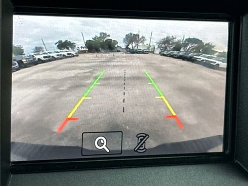 Used 2018 Ford F150 XLT image 16