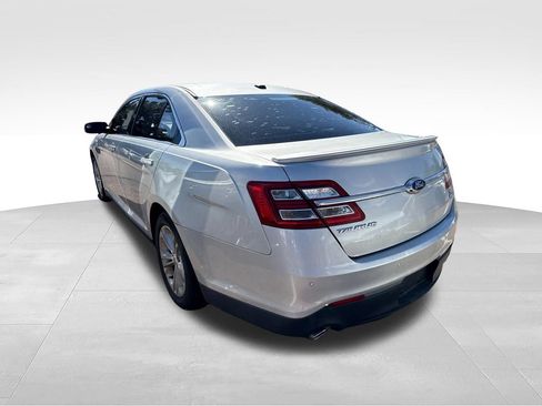 Used 2015 Ford Taurus SEL AWD/4WD image 5