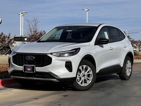New 2026 Ford Escape Active image 2