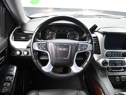 Used 2020 GMC Yukon SLT image 24