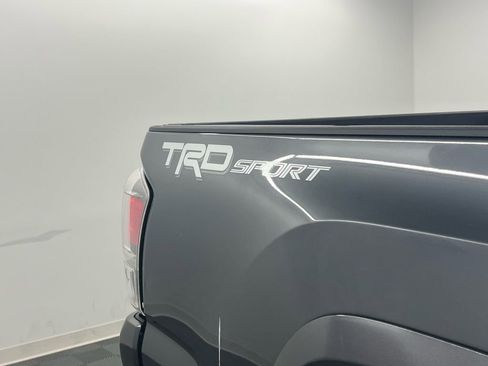 Used 2023 Toyota Tacoma TRD Sport w/ TRD Premium Sport Package image 7
