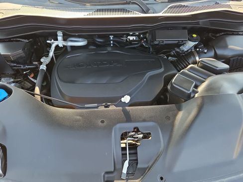 Used 2021 Honda Pilot Special Edition image 13