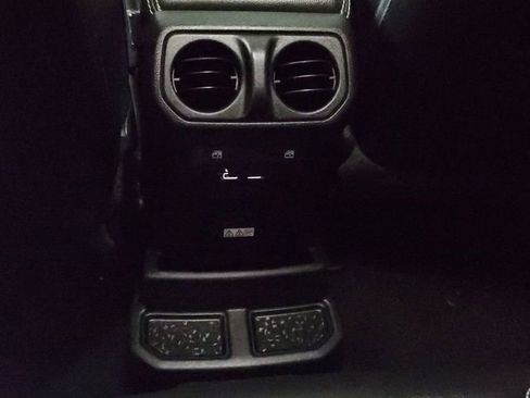 Used 2021 Jeep Wrangler Unlimited Sahara w/ Cold Weather Group image 13