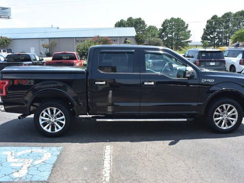 Used 2016 Ford F150 Lariat w/ Equipment Group 502A Luxury AWD/4WD image 4